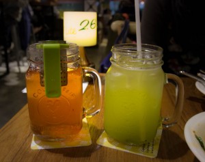 (left) hot cranberry popcorn tea, (right) ice kiwi soda